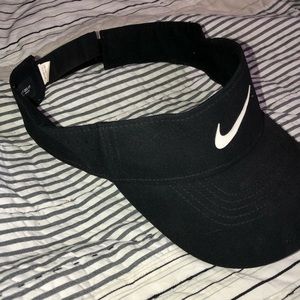 Nike dri-fit visor